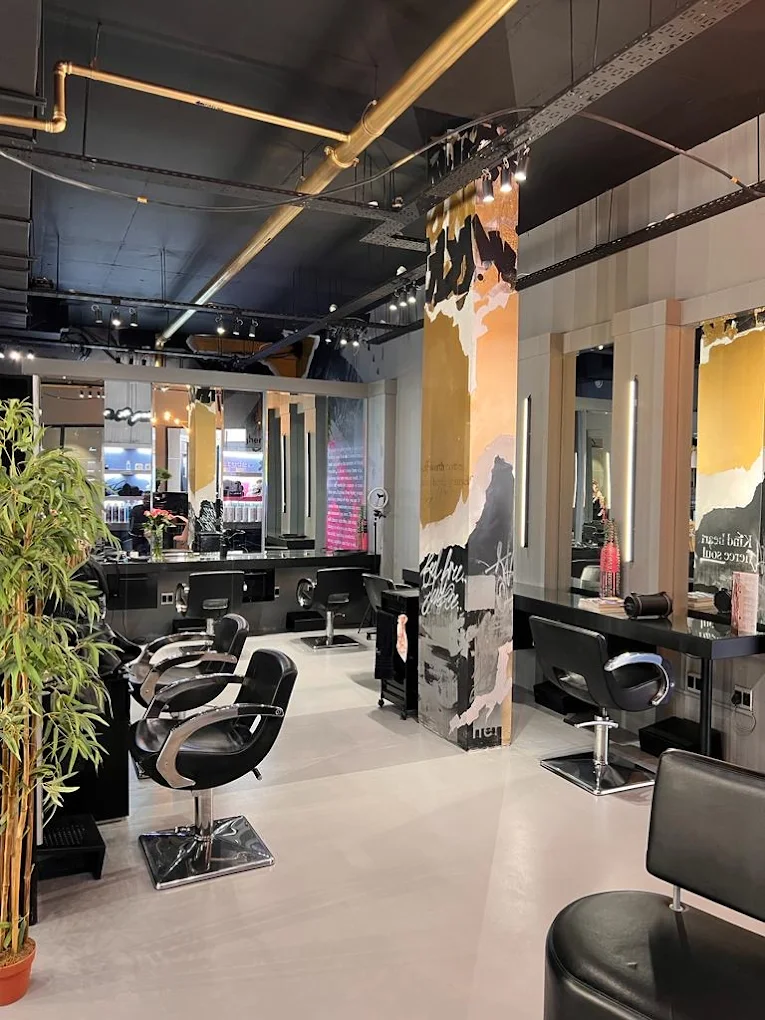 Nudo Hair Lab – The Club